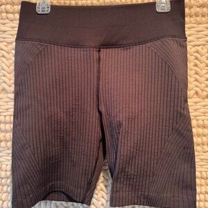 Ebb to Street High-Rise Short 8" -  size 12